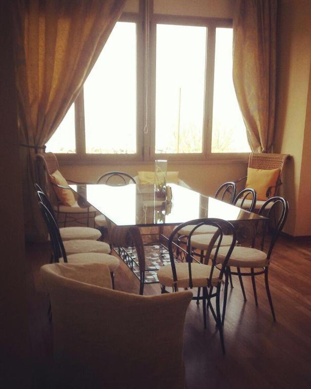 Hotel Bristol Pesaro Luaran gambar